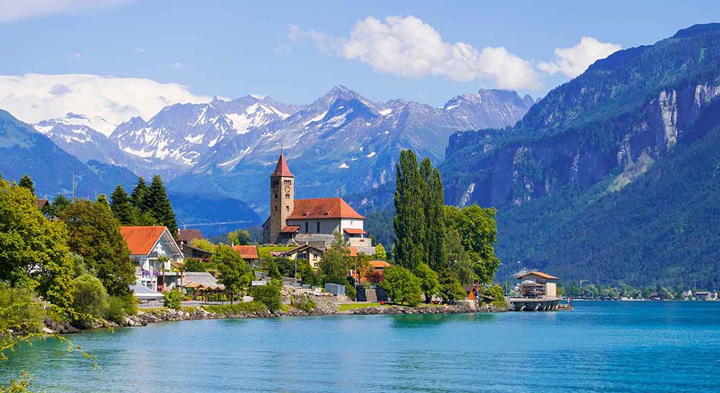 Exploring the Natural Wonders of Switzerland: Hiking and Camping in the Breathtaking Landscapes of Interlaken