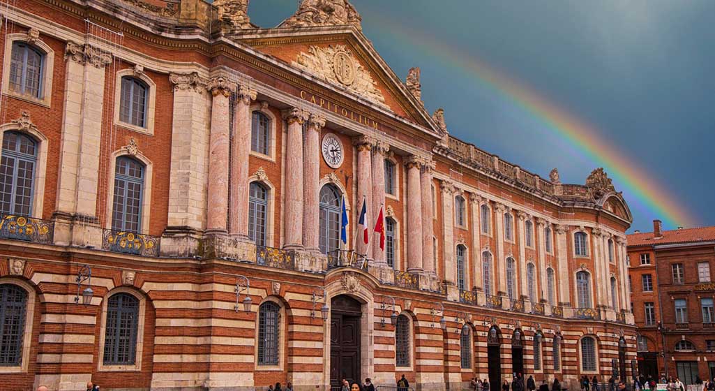 First Time in Toulouse? Five Essential Travel Tips You Must Know